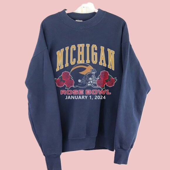 Vtg Michigan Wolverines Rose Shirt 2023 2024 University of Michigan Wolverin - Picture 1 of 4
